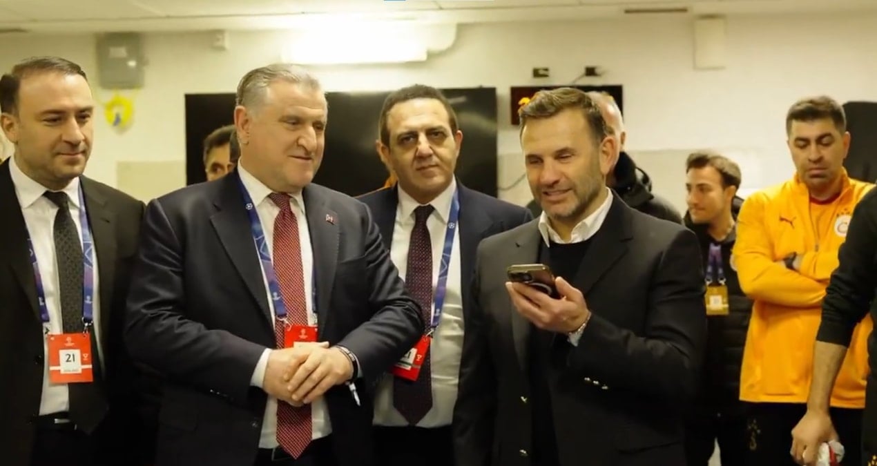 Spor Bakanı'nın Galatasaray Açılışındaki Açıklamaları Fenerbahçelilerin Tepkisini Çekti