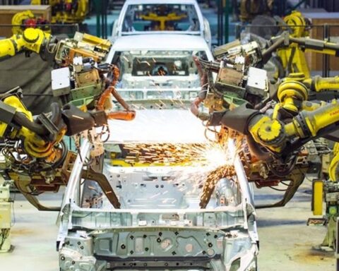 Stellantis dört fabrikasını satma planlarıyla dikkat çekiyor