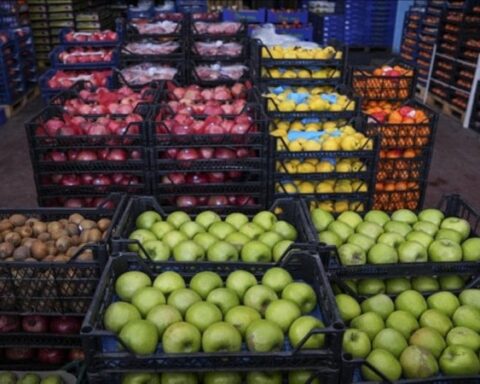 Ticaret Bakanlığı fahiş fiyat artışlarına karşı denetimleri sürdürüyor