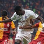 Trabzonspor ile Galatasaray, Süper Lig'de zirve mücadelesinde karşı karşıya geliyor