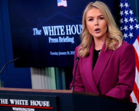 Trump, İran Gerilimini Ele Almak İçin Ulusal Güvenlik Ekiplerini Topladı