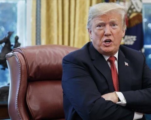 Trump'tan İran'a Hürmüz Boğazı için süre uzatımı açıklaması