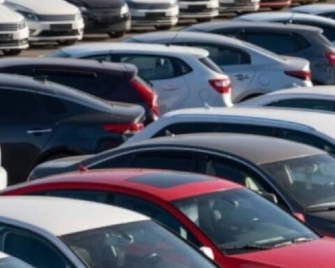 Türkiye'nin En Hızlı Satılan Otomobilleri Belirlendi