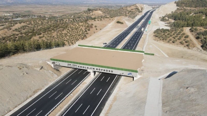 Ulaştırma Bakanlığı, Ekolojik Köprülerle Yaban Hayatı Geçişini Güvence Altına Alıyor