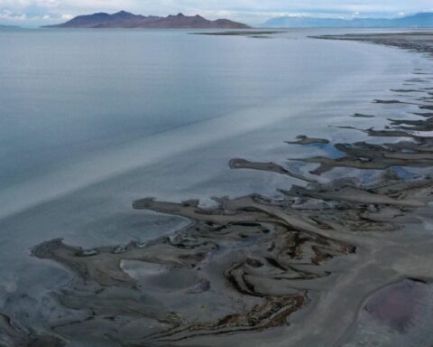 Utah'taki Büyük Tuz Gölü'nde gizli tatlı su rezervi keşfedildi