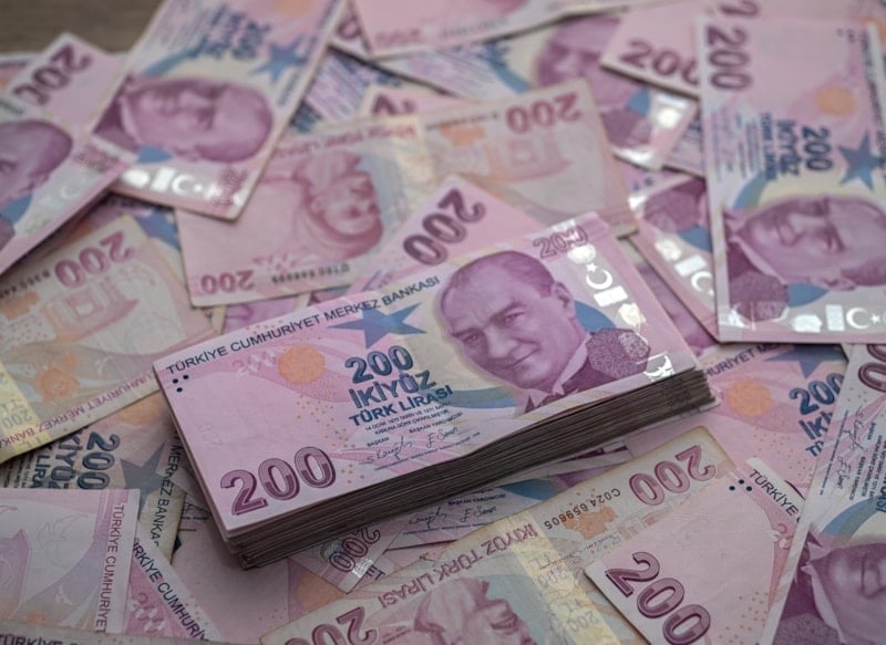 Yatırımcılar Altını Geride Bırakıyor: Gayrimenkul Tercihi Artıyor