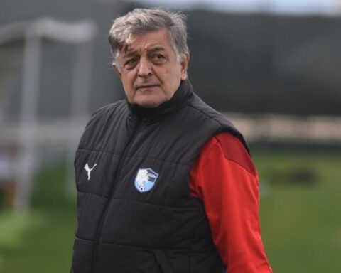 Yılmaz Vural, Fenerbahçe'nin geleceği için çağrıda bulundu