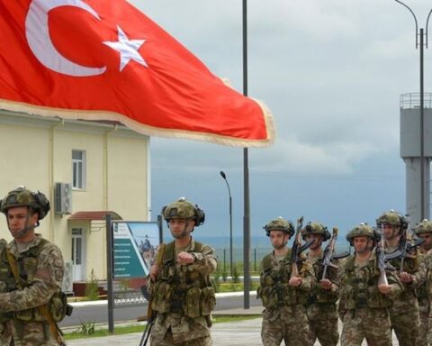 Zelenski: Türkiye olmadan Avrupa, Rus ordusuna karşı dayanamaz