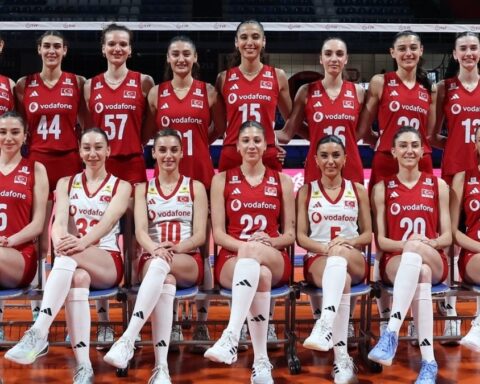 A Milli Kadın Voleybol Takımı, Polonya'yı 3-2 mağlup etti