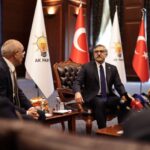 AK Parti ile CHP, 3 Bayram Sonrası İlk Kez Bayramlaştı