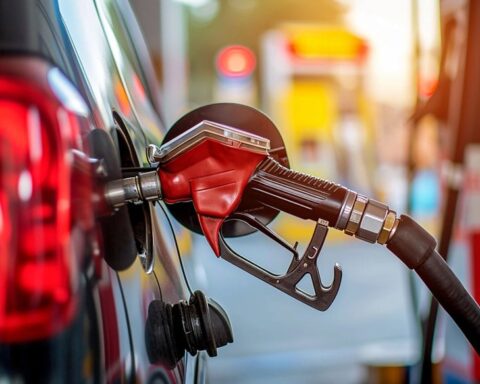 Akaryakıta zam geliyor: Motorin fiyatları yükseliyor