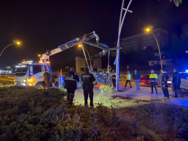 Ankara'da Motosiklet Kazasında Sürücü Hayatını Kaybetti