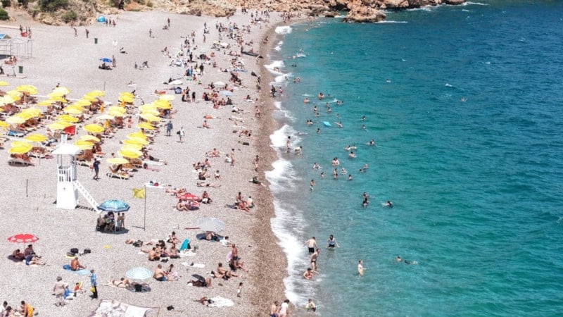 Antalya'da Kurban Bayramı Tatilinin Son Günü Sahillerde Yoğunluk Var