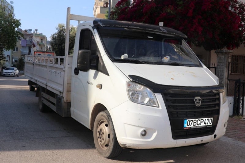 Antalya'da Sahte Ruhsatla Oto Kurtarıcı Alırken Dolandırıldığını Anlayan İşletmeci Dava Açtı
