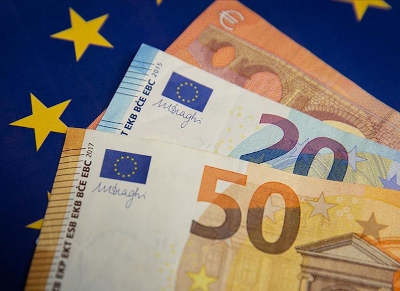 Avrupa Merkez Bankası enflasyon risklerine dikkat çekti
