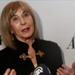 Ayşe Kulin: İzmir, Türkiye'nin En Az Kitap Okuyan Şehri.