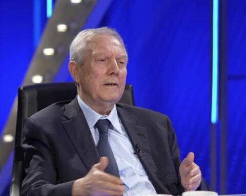 Aziz Yıldırım: Cumhurbaşkanı Erdoğan'dan 10 milyon dolar talep ettim