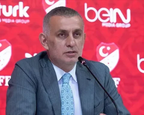 Bahçeli'den TFF Başkanı'na 'Ligleri Tescil Etmeyin' Çağrısı