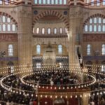 Bakan Yaşar Güler, Selimiye Camii'nde Kurban Bayramı'nı kutladı