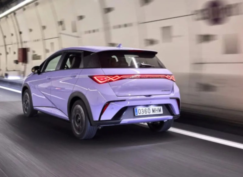 BYD, Otonom Sürüş Kazalarını Üstlenerek Güvence Programı Başlattı