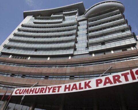 CHP’nin 'mutlak butlan' itirazı mahkemece reddedildi, Kemal Kılıçdaroğlu görevi devraldı