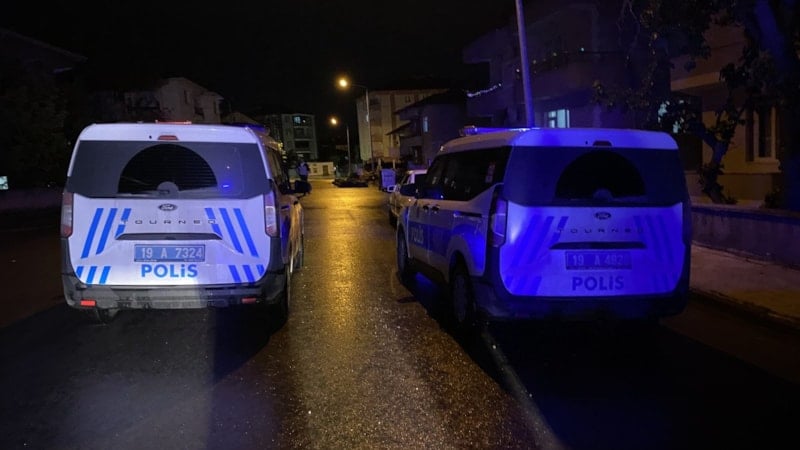 Çorum'da Bıçaklı Kavga: İki Genç Yaralandı, Polis Soruşturma Başlattı
