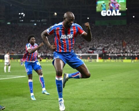 Crystal Palace, UEFA Konferans Ligi'nde İlk Şampiyonluğuna Ulaştı