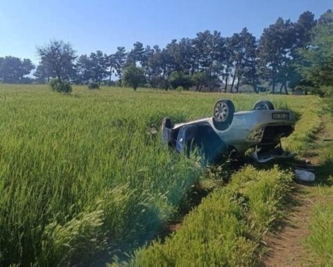 Denizli’de Köpeğe Çarpmamak İçin Yapılan Manevra Trafik Kazasına Neden Oldu