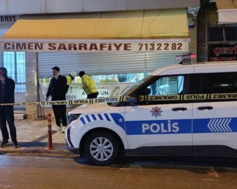 Denizli'de Sarrafın 100 Kilogram Altınla Yurt Dışına Kaçışı Soruşturuluyor