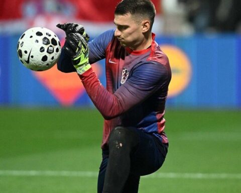 Dinamo Zagreb, Dominik Livakovic İçin Sözleşmedeki Opsiyon Hatasından Pişmanlık Duyuyor