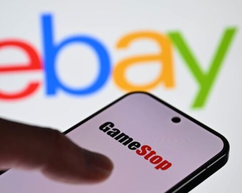 eBay, Ryan Cohen'in 56 milyar dolarlık satın alma teklifini reddetti