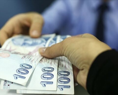 Ekonomik Kriz Elazığ'daki Esnafı Zor Durumda Bıraktı
