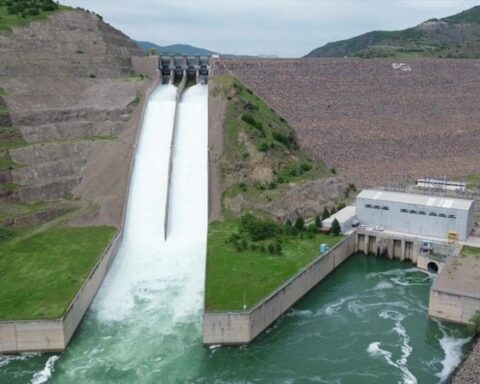 Elazığ’da Kontrollü Su Tahliyesi Devam Ediyor