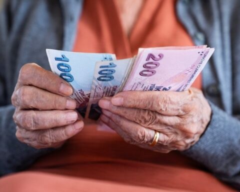 Emekliler, Kurban Bayramı Öncesinde İki Ödeme Alacak