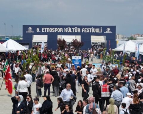 Etnospor Kültür Festivali İstanbul'da Geleneksel Sporları ve Kültürü Bir Araya Getirdi