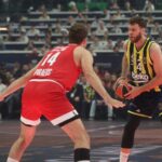 Fenerbahçe, EuroLeague Yarı Finalinde Olympiakos'a 79-61 Mağlup Oldu