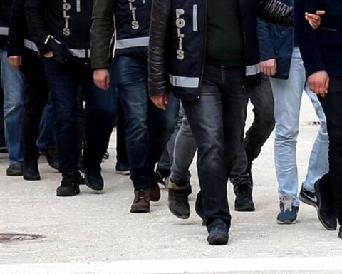 FETÖ operasyonunda 23 şüpheli gözaltına alındı