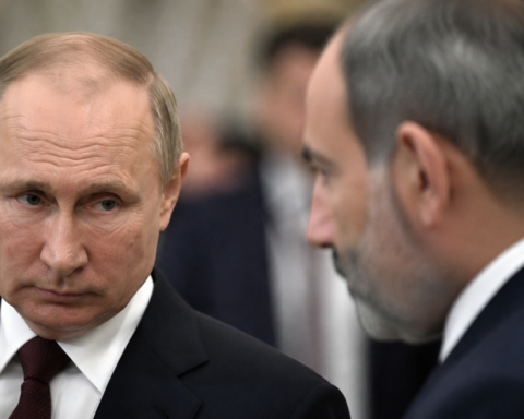 Moskova, Erivan'ı 'tehlikeli ülkeler' listesine ekleyerek ikili ilişkilerde yeni bir gerilim başlattı