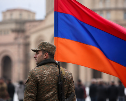 Ermenistan'ın sınır hamlesi Rusya ile bağları koparma sürecini hızlandırıyor