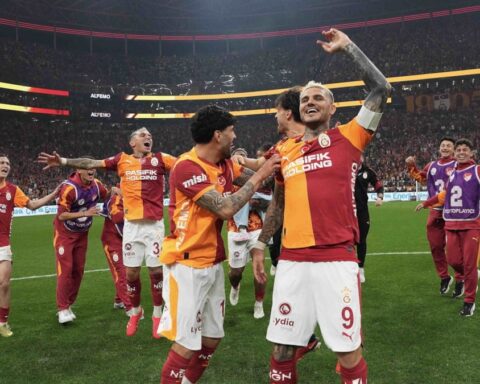 Galatasaray, şampiyonluk yolunda Samsunspor ile karşılaşıyor