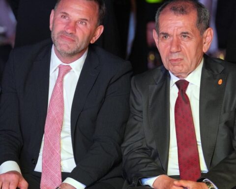 Galatasaray’ın Okan Buruk ile yeni sözleşme için 23 Mayıs’ı bekliyor