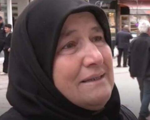 Geçim sıkıntısı çeken emekliler erken seçim talep ediyor