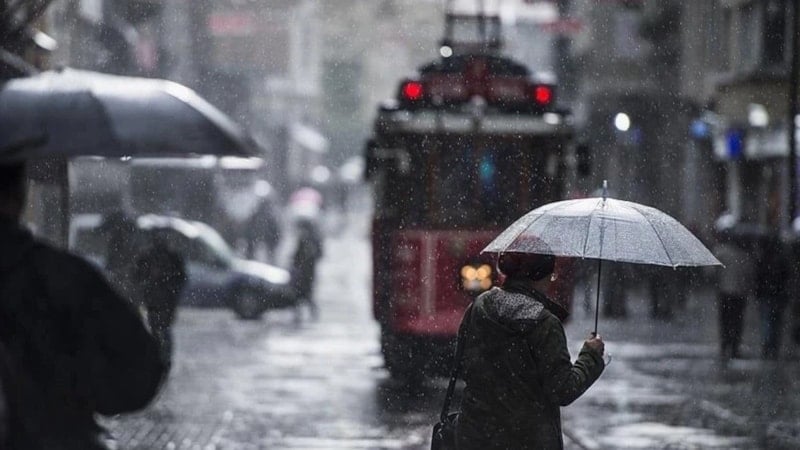 Hafta sonu Türkiye'de sağanak yağışlar ve sıcaklık artışı bekleniyor