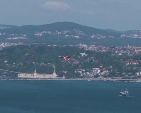 HÜRJET'le İstanbul'un Fethinin 573'üncü Yılı Kutlandı