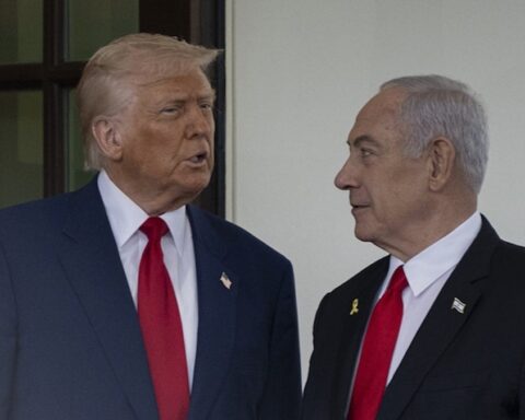 İran, Trump ve Netanyahu'ya Suikast Ödülü Getiren Yasa Tasarısını Oylayacak