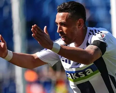 İrfan Can Kahveci, Fenerbahçe'ye Döndü