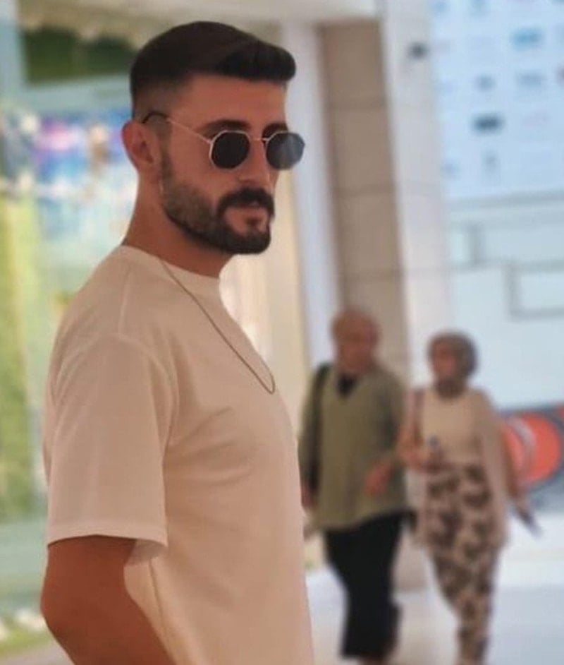 Isparta'da Elektrik Direğine Çarpan Araçta 2 Kişi Hayatını Kaybetti