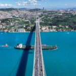 İstanbul Boğazı'ndaki turkuaz renk değişimi ile alg patlaması açıklanıyor
