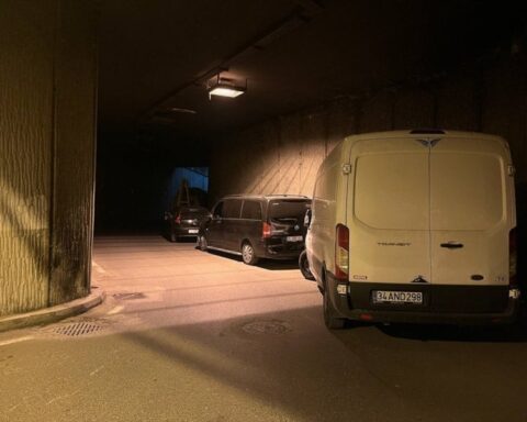 İstanbul'da Yanlış Park, Acil Sağlık Ekiplerinin Müdahale Süresini Geciktiriyor