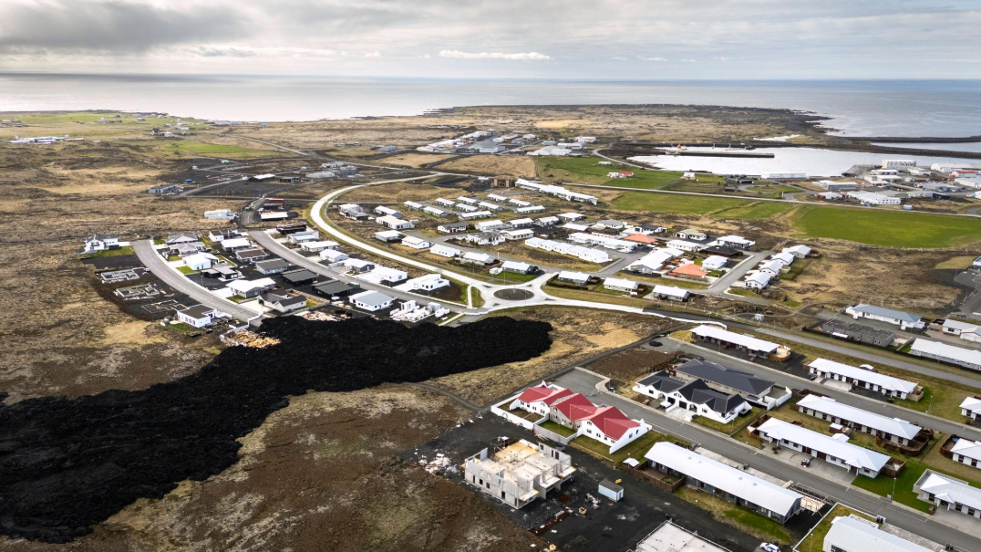 İzlanda'da Magma Birikimi Hızla Artıyor, Yeni Patlama Riski Yükseliyor